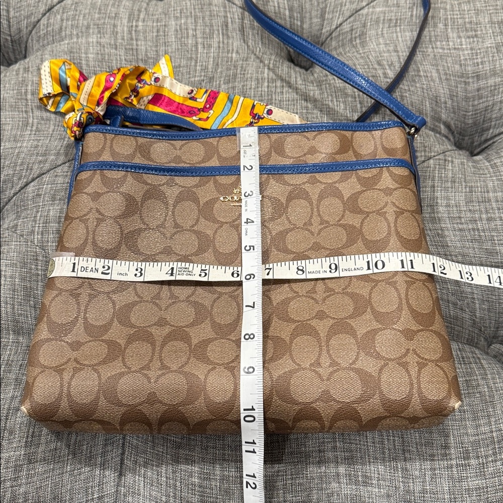 Coach File Bag Signature Blue Brown Crossbody - Picture 14 of 17